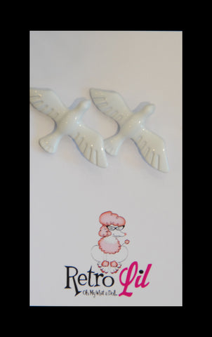 Flying Birds Brooch Set